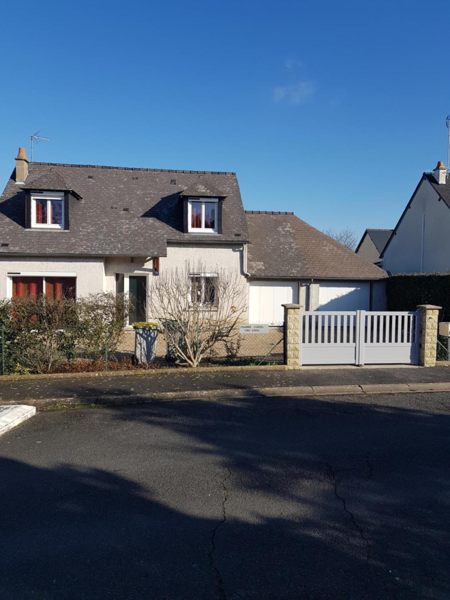Bed and Breakfast Chez Zabou Amboise Exterior foto